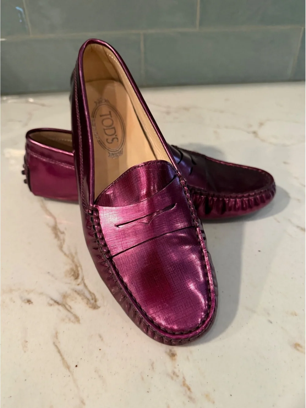 Tod's Metallic Purple Leather Purple Driving Loafers (with Dust Bag) Sz EU38/US8